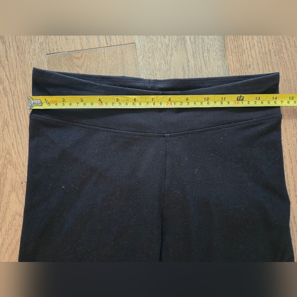 Fila Black Leggings with Red and White Logo - Picture 5 of 7